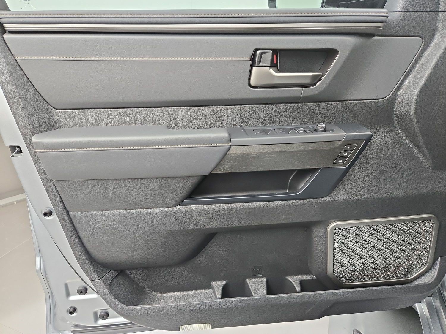 New 2026 Toyota Tundra Capstone AWD/4WD image 17