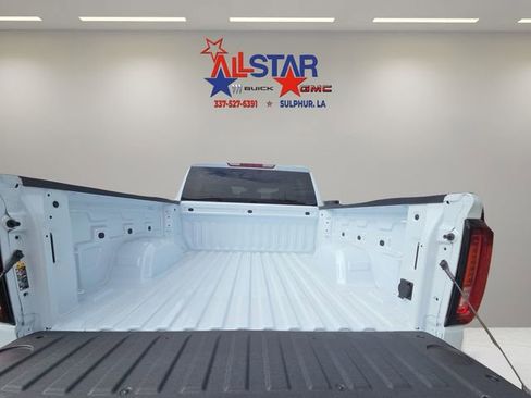 New 2026 GMC Sierra 1500 SLT w/ SLT Premium Package image 18