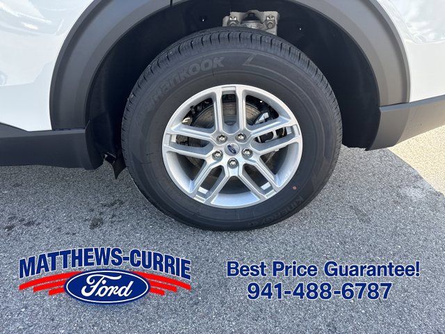 New 2027 Ford Explorer Active w/ Active Comfort Package RWD image 16