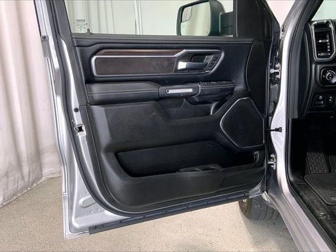 Used 2025 RAM 1500 Laramie image 21
