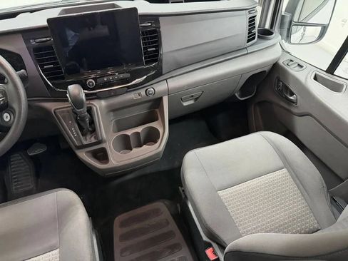 Used 2023 Ford Transit 350 XLT RWD image 31