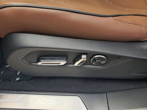 Used 2024 Acura RDX SH-AWD w/ Advance Package image 18