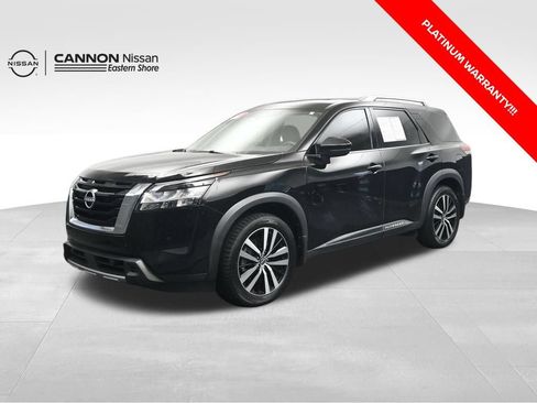 Used 2024 Nissan Pathfinder Platinum w/ Cargo Package AWD/4WD image 1