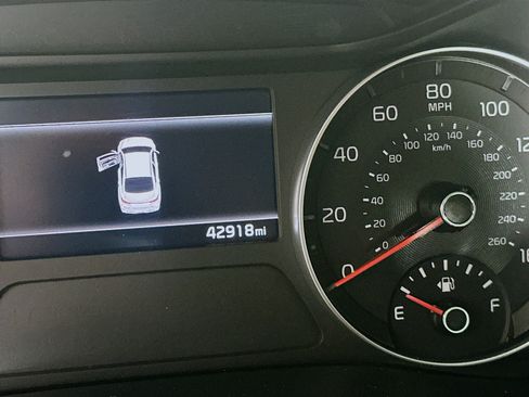 Used 2024 Kia Forte LXS FWD image 19