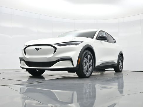 Used 2023 Ford Mustang Mach-E Select image 44