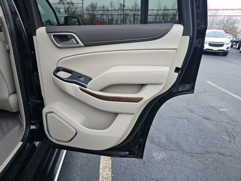 Used 2019 GMC Yukon Denali w/ Denali Ultimate Package image 14