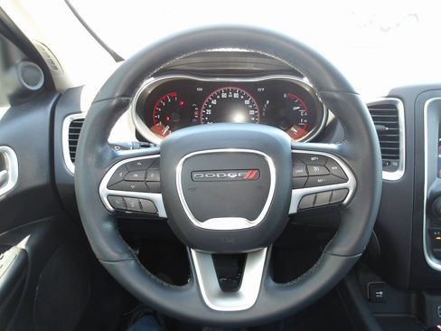 Used 2019 Dodge Durango SXT image 13