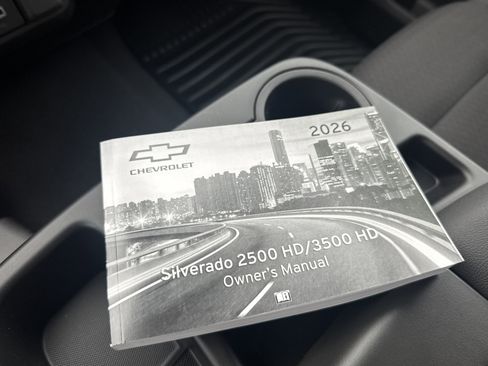 Used 2026 Chevrolet Silverado 2500 Custom w/ Custom Value Package image 32