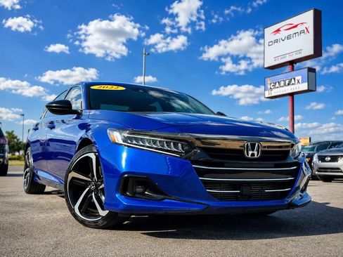 Used 2022 Honda Accord Sport image 1