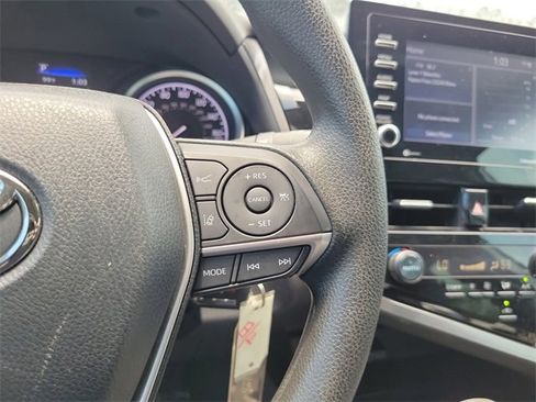 Used 2023 Toyota Camry LE image 16