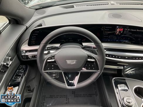 Used 2024 Cadillac Lyriq Luxury AWD/4WD image 45