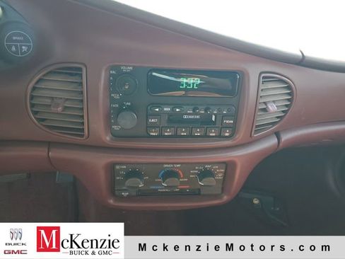 Used 1998 Buick Century Custom FWD image 13