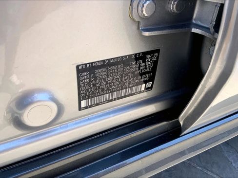 Used 2025 Acura ADX AWD image 37