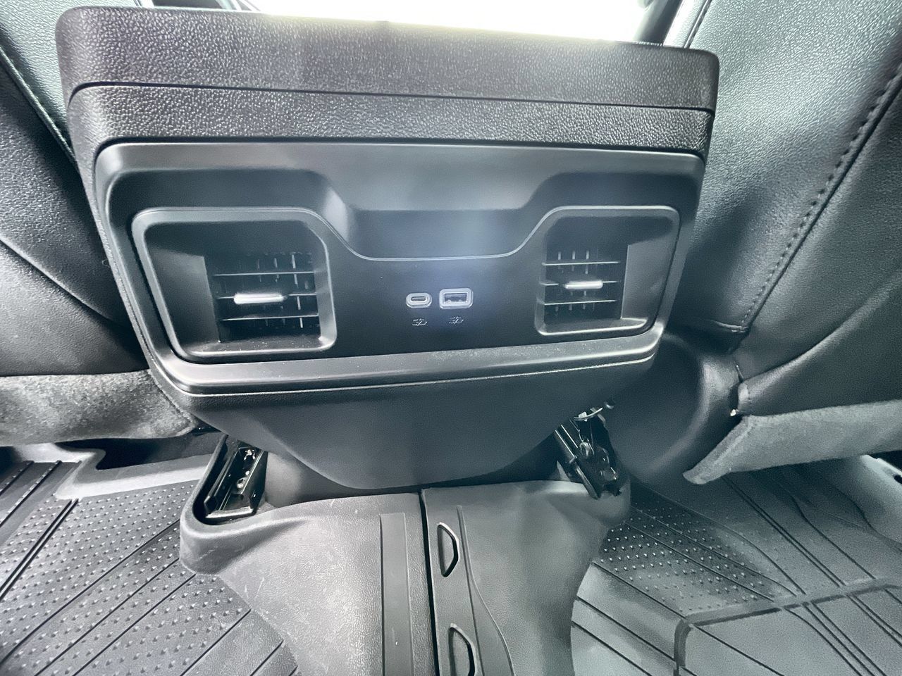 Used 2024 Chevrolet Silverado 1500 RST w/ Convenience Package II AWD/4WD image 21