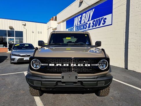New 2025 Ford Bronco Big Bend image 2