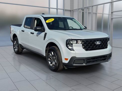 Used 2026 Ford Maverick XLT AWD/4WD image 2