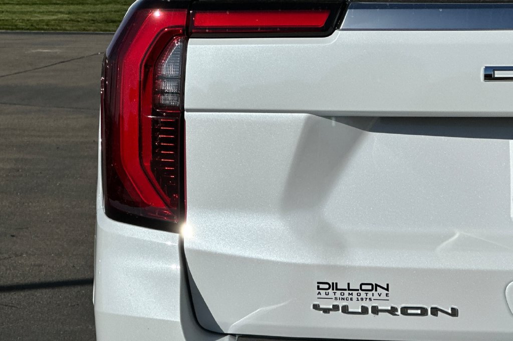 New 2027 GMC Yukon Denali w/ Denali Reserve Package AWD/4WD image 9