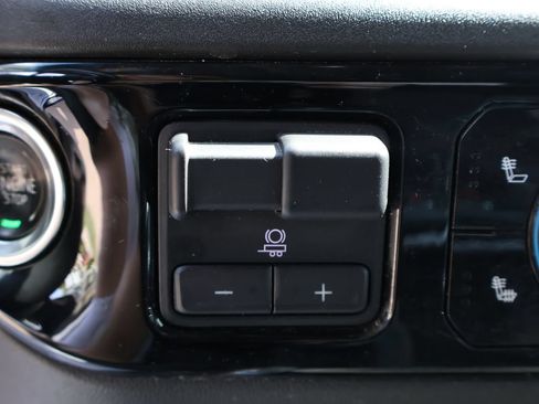 Used 2023 GMC Sierra 1500 Elevation AWD/4WD image 22
