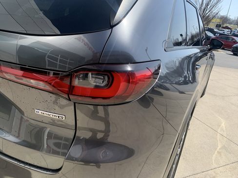 Used 2024 MAZDA CX-90 3.3 Turbo w/ Preferred Plus AWD/4WD image 12