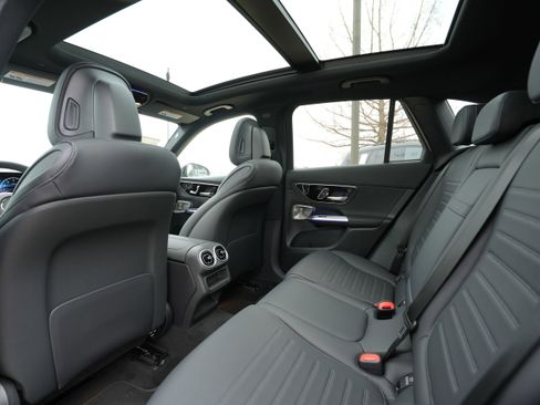 New 2026 Mercedes-Benz GLC 300 GLC 300 image 40