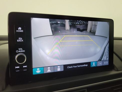 Used 2025 Honda Pilot Touring image 28