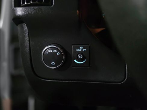 Used 2019 GMC Savana 2500 w/ Driver Convenience Package image 24