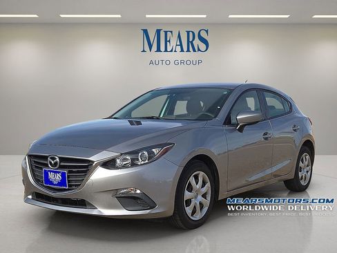Used 2015 MAZDA MAZDA3 i Sport image 1