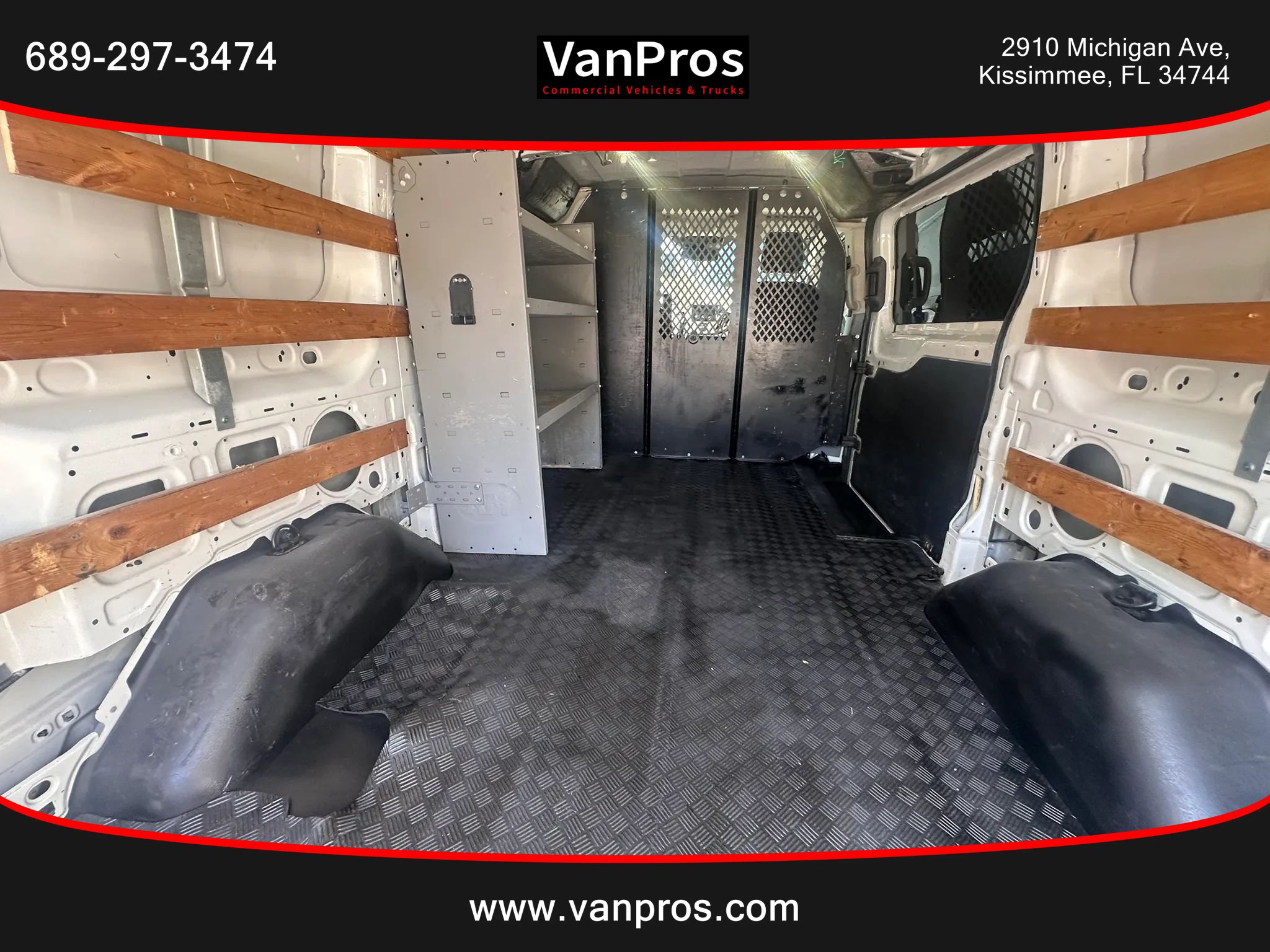 Used 2017 Ford Transit 250 130 Low Roof w/ Exterior Upgrade Package RWD image 13