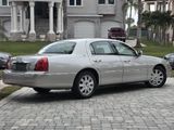 Used 2003 Lincoln Town Car Cartier image 5