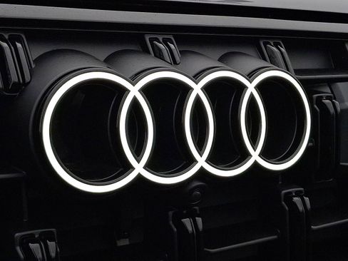 Used 2026 Audi Q7 3.0T Premium Plus AWD/4WD image 23