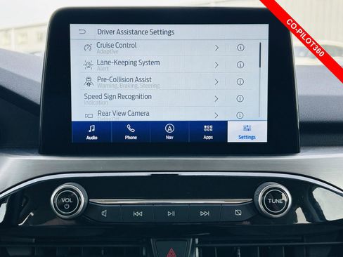 Used 2021 Ford Escape Titanium image 8