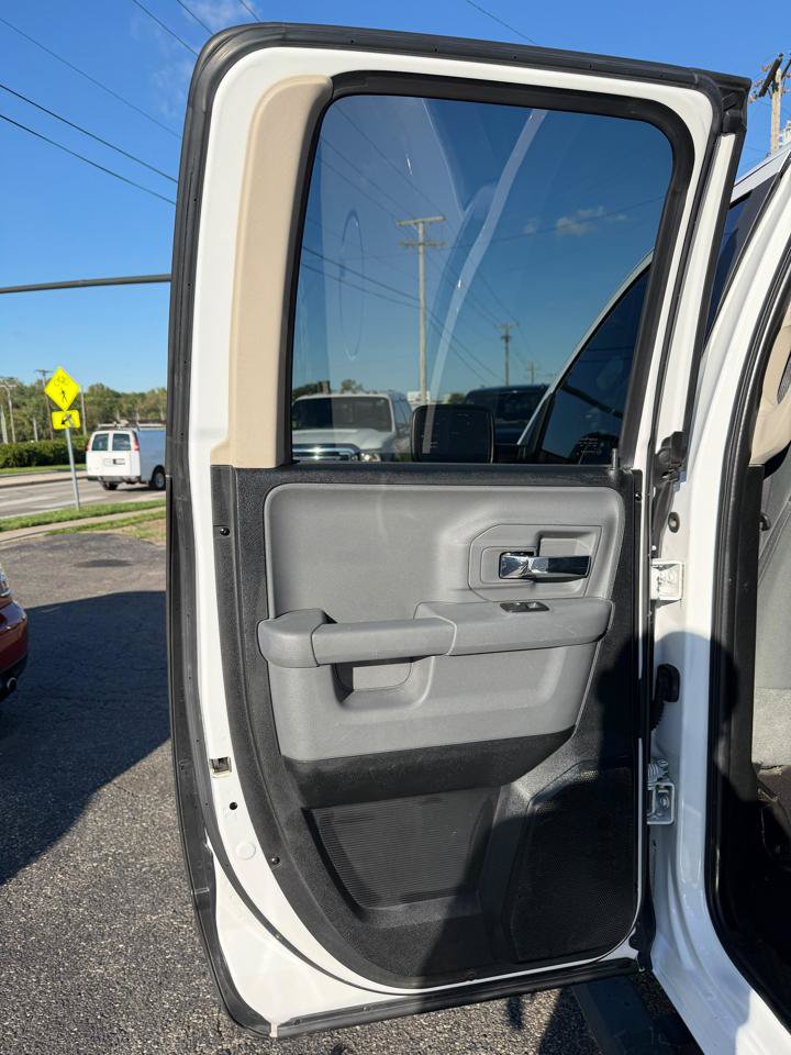 Used 2016 RAM 1500 Big Horn AWD/4WD image 18