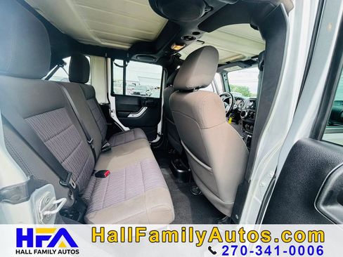 Used 2012 Jeep Wrangler Unlimited Sahara w/ Connectivity Group image 26