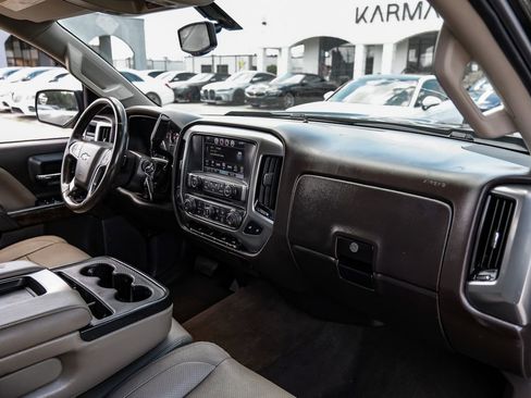 Used 2016 Chevrolet Silverado 1500 LT w/ Texas Edition RWD image 10