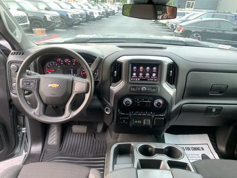 Used 2024 Chevrolet Silverado 2500 Custom w/ Custom Convenience Package AWD/4WD image 20