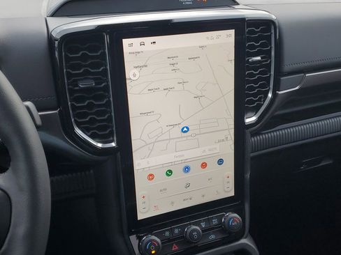 New 2025 Ford Ranger Lariat w/ Black Appearance Package image 17