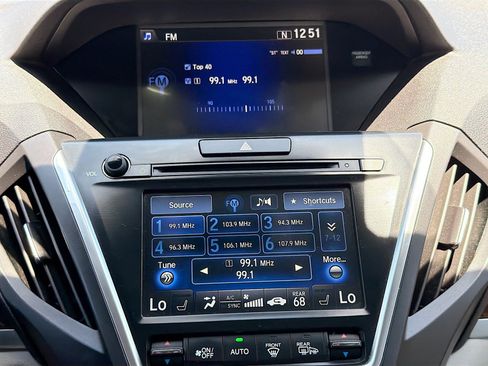 Used 2017 Acura MDX FWD image 9
