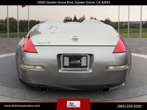Used 2004 Nissan 350Z Touring image 6