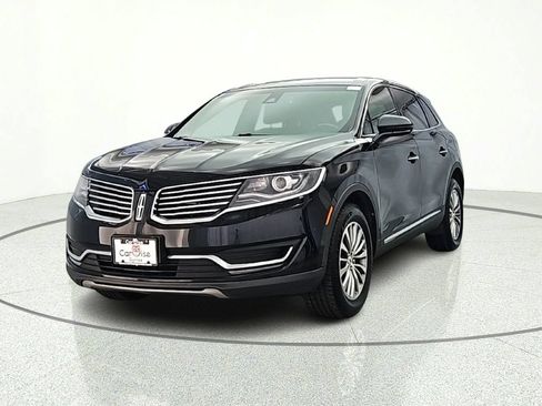 Used 2016 Lincoln MKX Select w/ Select Plus Package AWD/4WD image 2