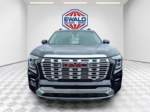 New 2026 GMC Terrain Denali w/ LPO, Floor Liner Package AWD/4WD image 30