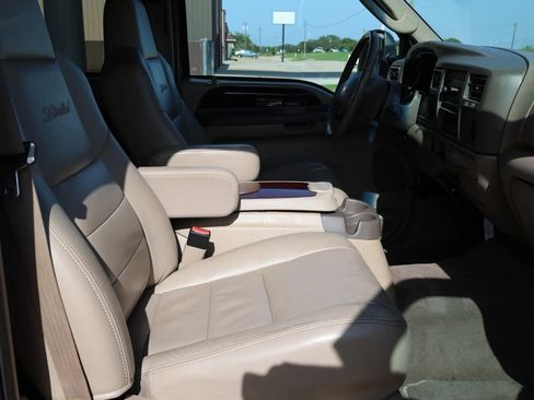 Used 2004 Ford Excursion Limited AWD/4WD image 42