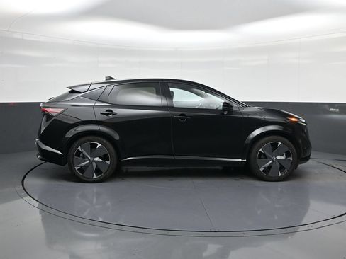 Certified 2025 Nissan Ariya Platinum AWD/4WD image 11