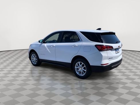 Used 2024 Chevrolet Equinox LT AWD/4WD image 5