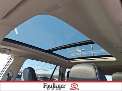 Certified 2025 Toyota Grand Highlander AWD Hybrid image 14