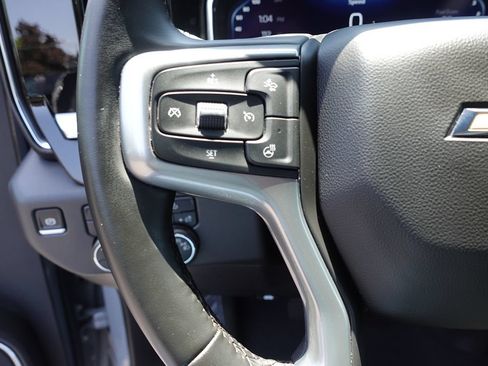 Used 2024 Chevrolet Silverado 1500 LT AWD/4WD image 46