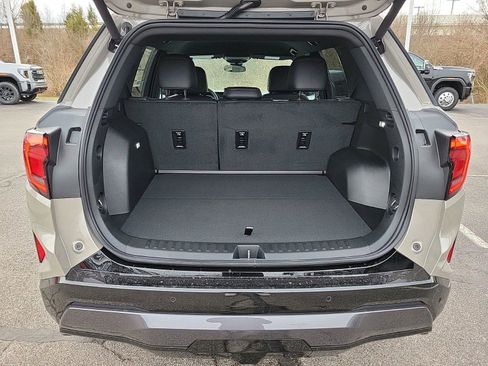 New 2026 GMC Terrain AT4 w/ Convenience Package III image 7