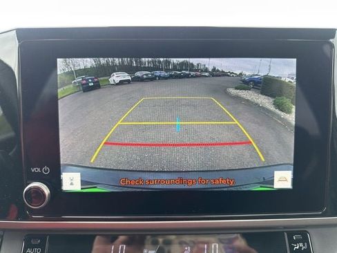 Used 2025 Toyota Camry SE AWD/4WD image 22