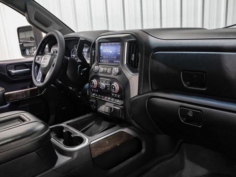 Used 2020 GMC Sierra 3500 Denali w/ Denali Ultimate Package image 13