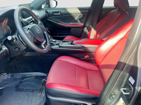 Used 2023 Lexus IS 300 w/ Premium Package RWD image 20