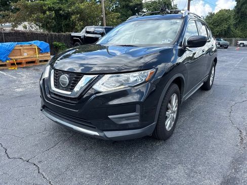Used 2019 Nissan Rogue SV AWD/4WD image 3